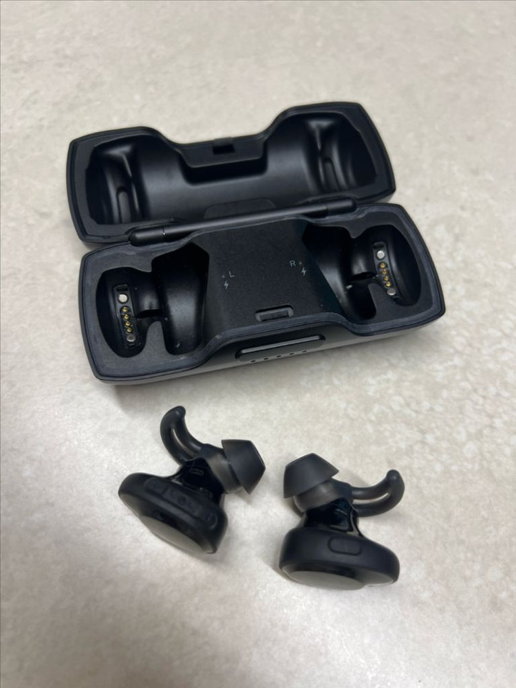 BOSE SoundSport Free 보스 사운드스포츠 노이즈캔슬링 블루투스이어폰 이미지