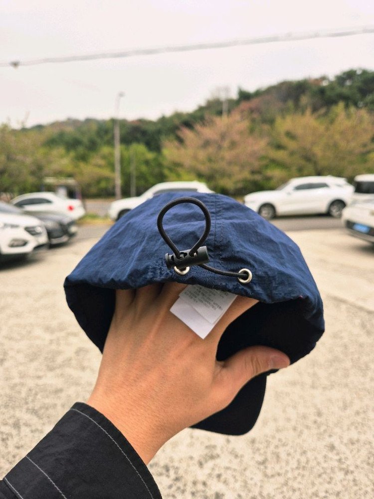 에잇세컨즈 네이비 나일론 볼캡 이미지