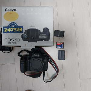 정품 5D DSLR 카메라 판매합니다. 이미지