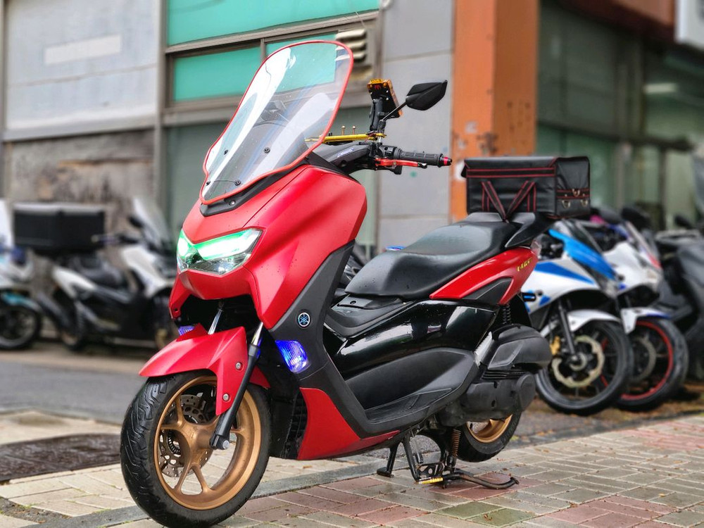 야마하 nmax 125 22년식 4만키로 한국풍 고추장 에디션 이미지