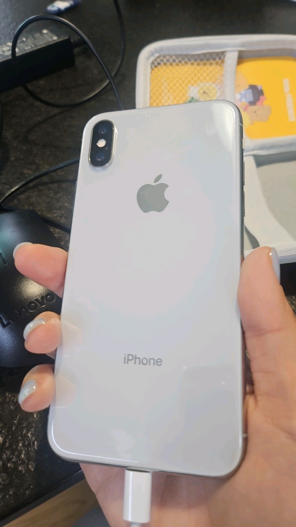 아이폰X 64GB 이미지