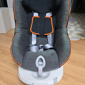 브라이텍스 isofix 아이소픽스 카시트 이미지