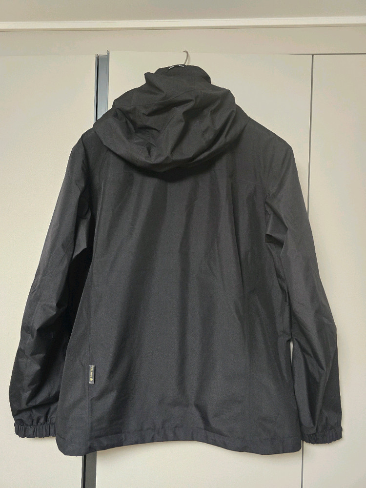 블랙야크 GORE-TEX 고어텍스 자켓 바람막이 새제품 105 이미지