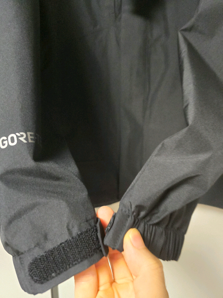 블랙야크 GORE-TEX 고어텍스 자켓 바람막이 새제품 105 이미지