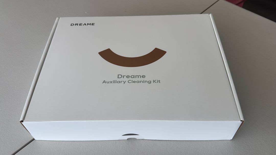 드리미 아쿠아10 울트라 올인원 롤러형 물걸레 로봇청소기 이미지