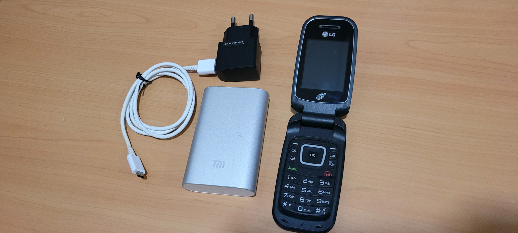 외국산 LG 퓨처폰(GPLG440GP) 이미지