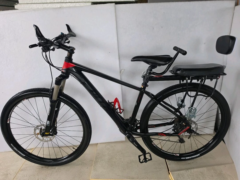 삼천리 칼라스 70 MTB (데오레 30단 / 유압 브레이크 / 아동 안전의자 포함) 판매 합니다. 이미지