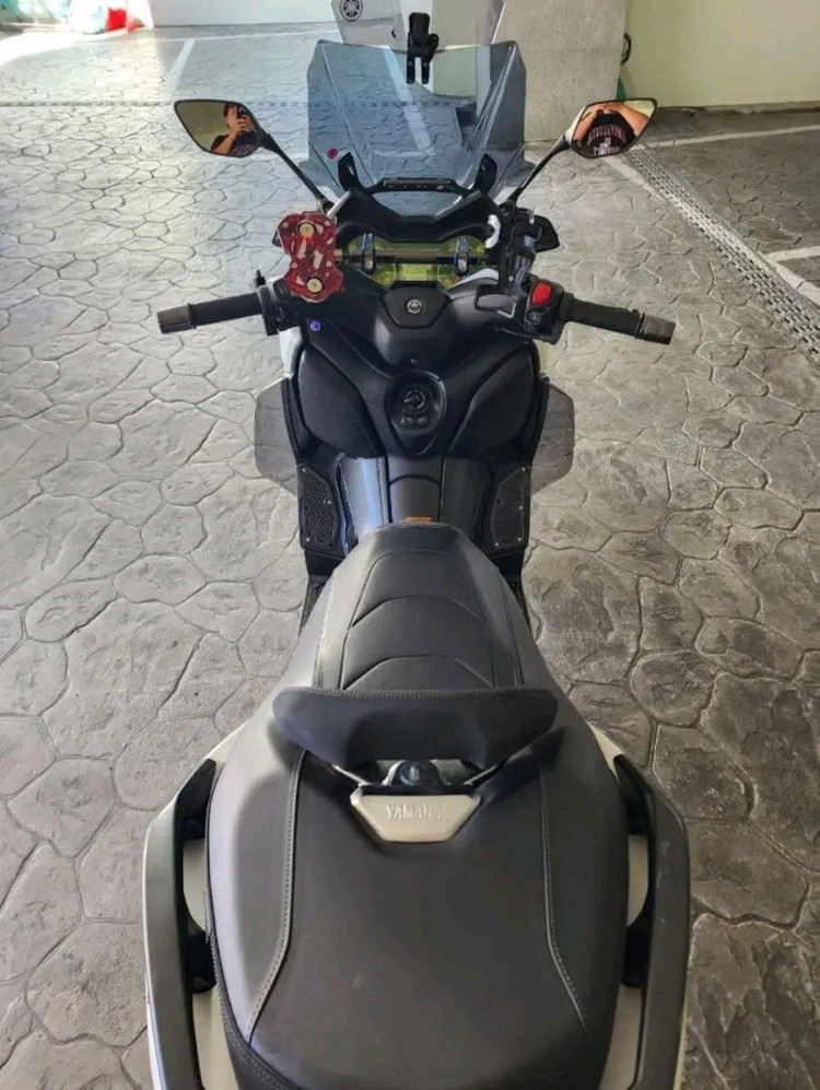 YAMAHA XMAX 300 ABS 22년식 판매합니다. 이미지