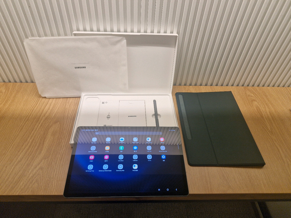 갤럭시 탭 S9FE+ 플러스 128GB WiFi (S펜, 케이스 포함) 이미지
