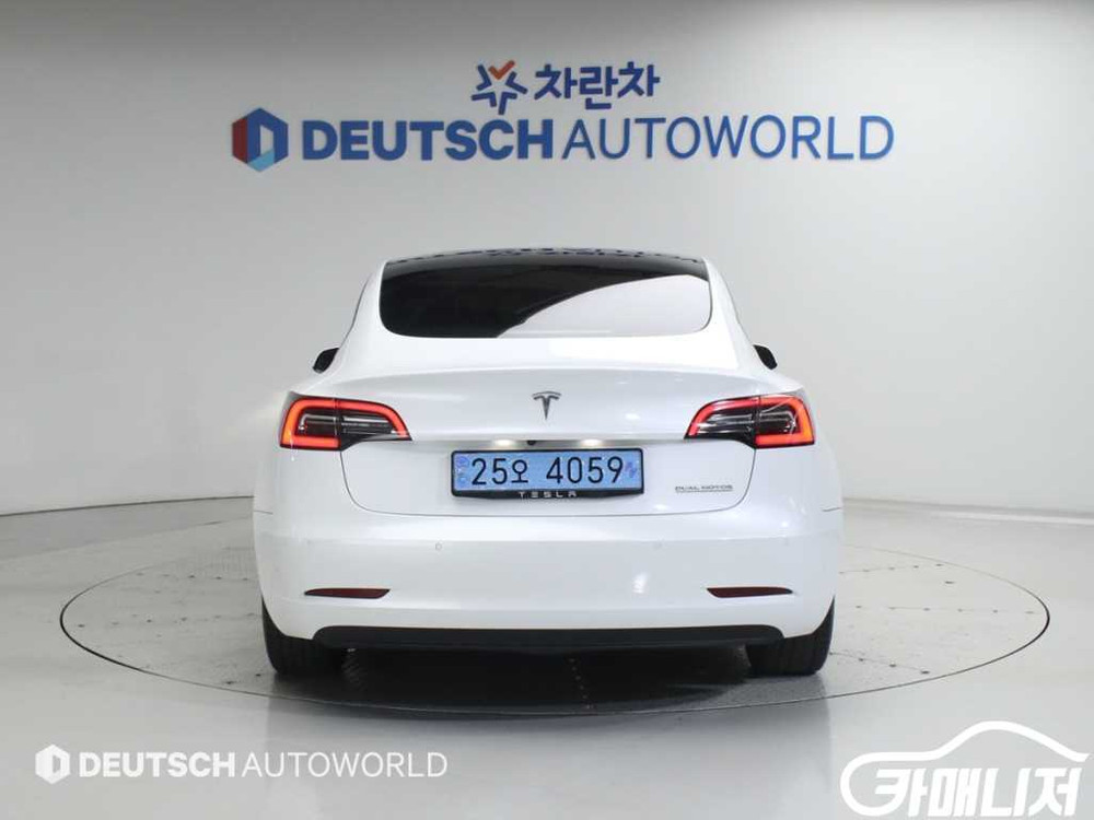 [테슬라]모델 3 롱 레인지 이미지