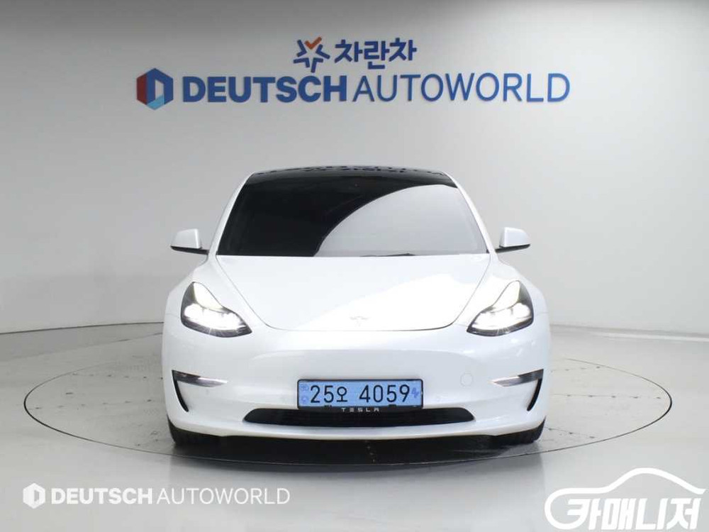 [테슬라]모델 3 롱 레인지 이미지