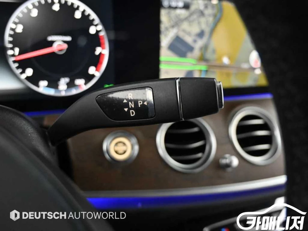 [벤츠]E-클래스 W213 E300 익스클루시브 이미지