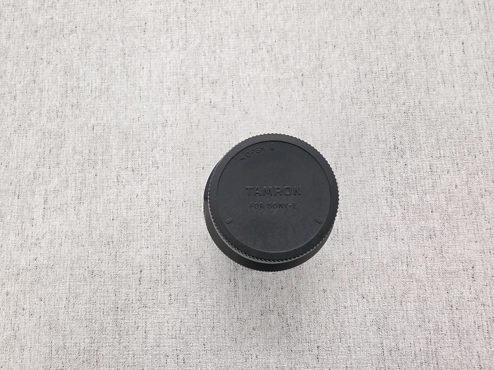 탐론 28-75mm F2.8 Di III VXD G2 렌즈 이미지