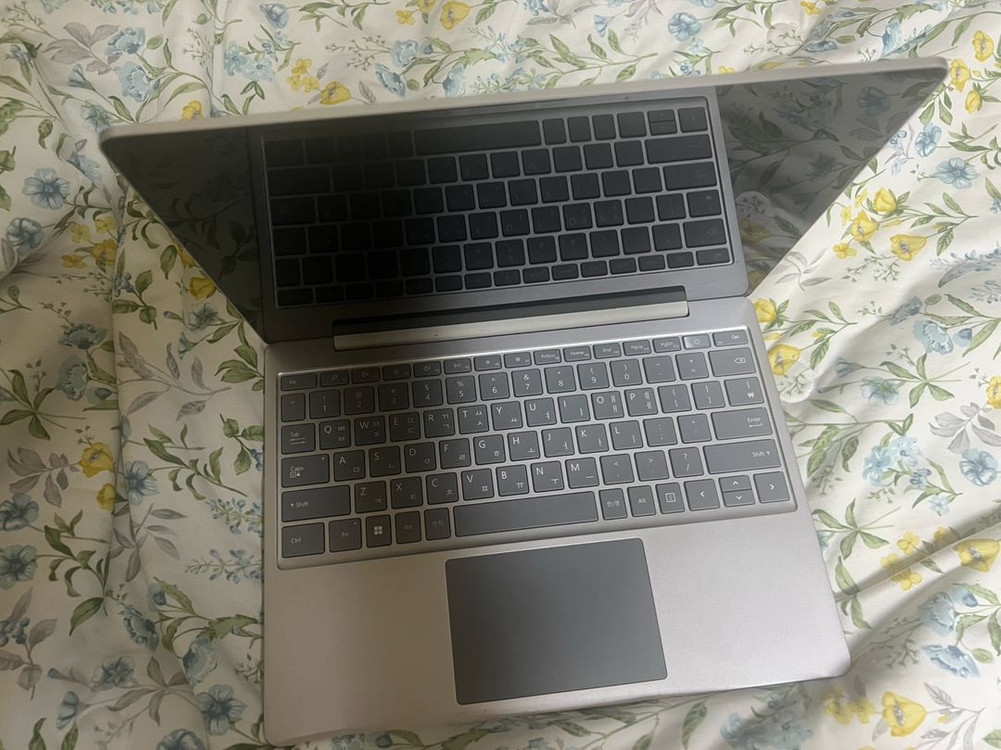 2-in-1 노트북 이미지