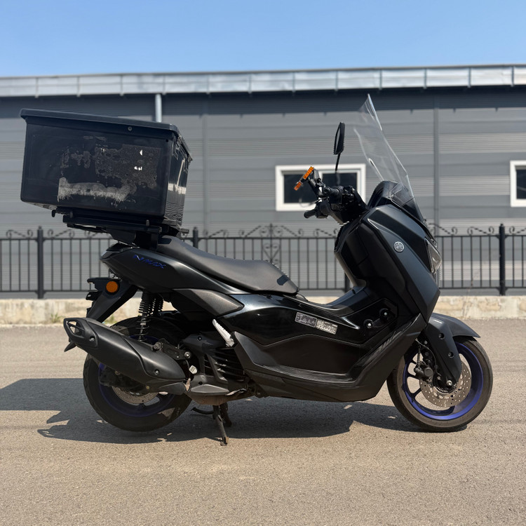 야마하 nmax125 25년식 3만km 배달셋팅스쿠터 저렴하게 판매합니다 이미지