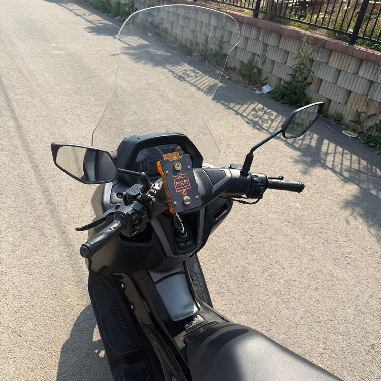 야마하 nmax125 25년식 3만km 배달셋팅스쿠터 저렴하게 판매합니다 이미지