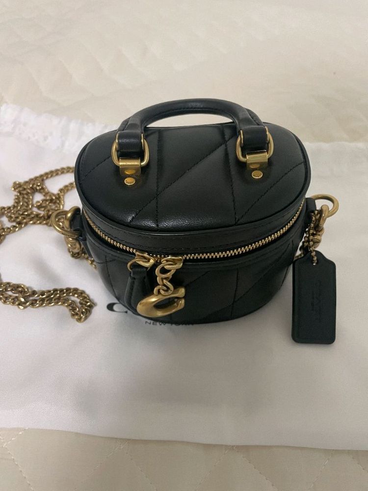 Coach 코치 블랙 퀼팅 가죽 미니 트레일 크로스바디 백 이미지