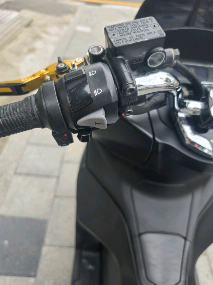 22년식 pcx 팝니다 이미지