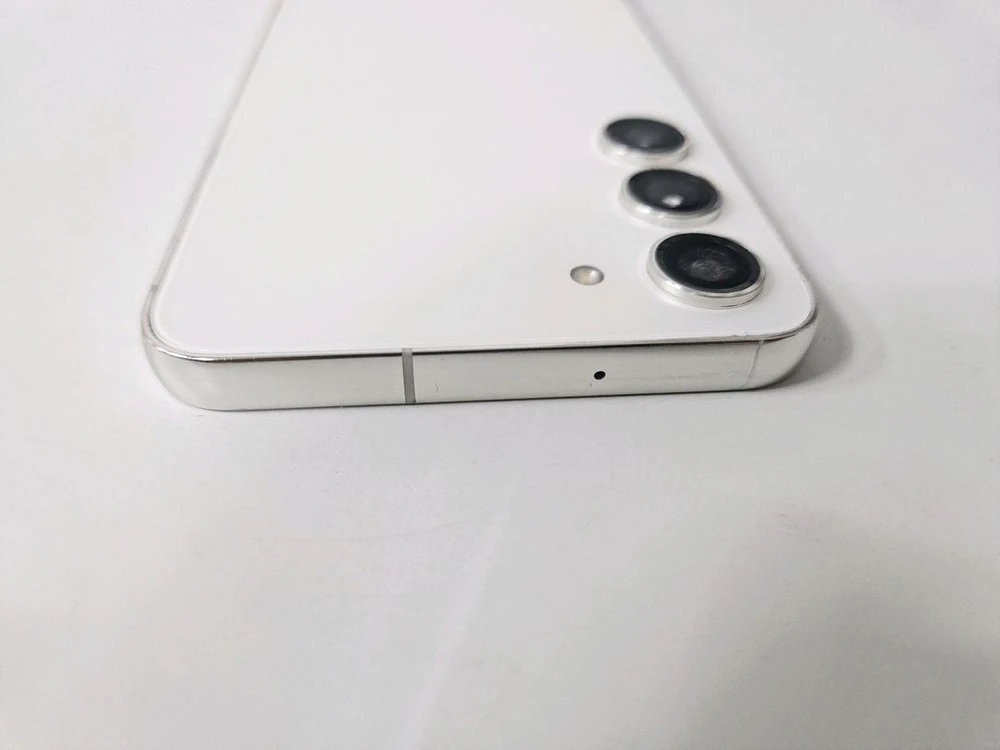 갤럭시s23플러스 크림 256G lgu s급 이미지