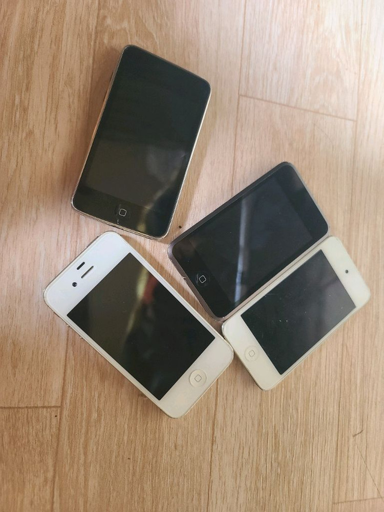아이팟 터치 4대 세트 이미지