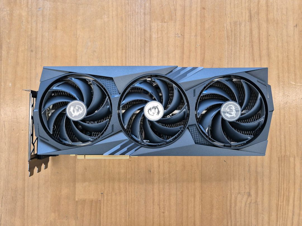 MSI RTX 4070 Ti 게이밍 X 트리오 12GB 그래픽카드 팝니다 이미지