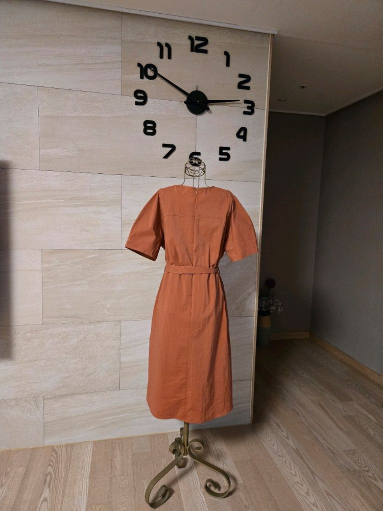 [F] 브이넥 밸트 롱 원피스 이미지