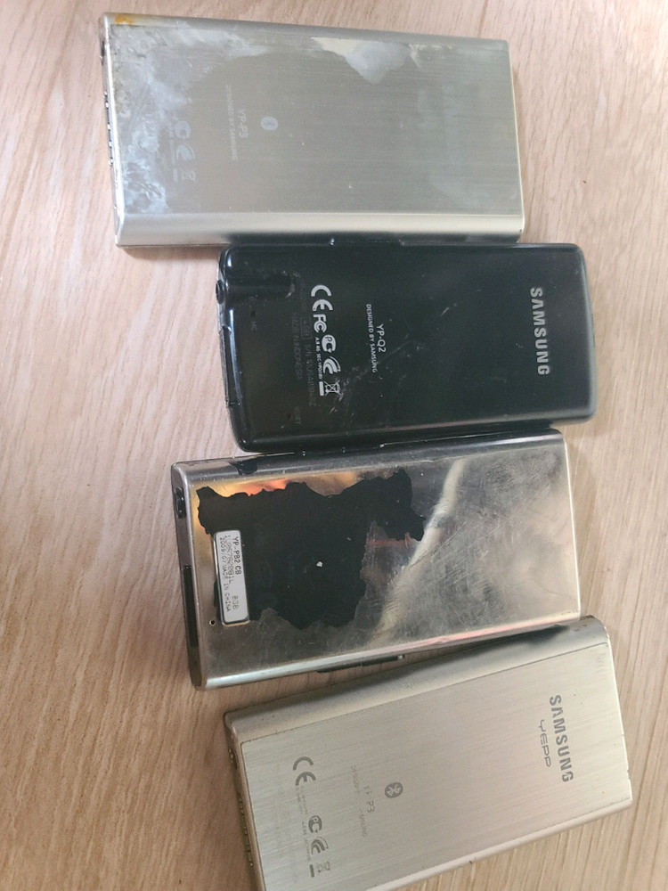 삼성 옙 MP3 플레이어 4대 세트 이미지