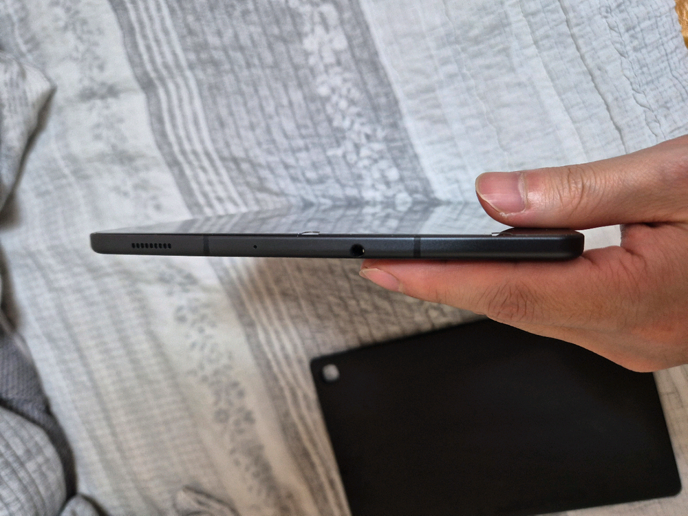 갤럭시탭 s6 lite (s6라이트) sm-p610 팝니다 (하자존재) 이미지