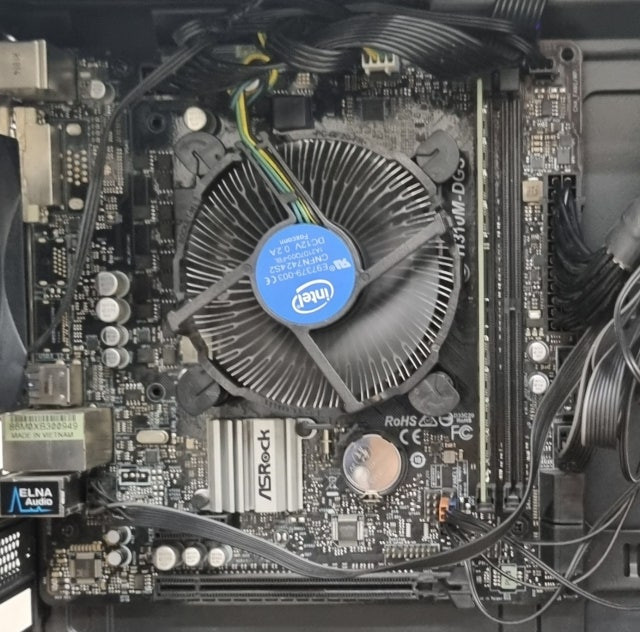 I5 8500 CPU H310보드 세트 판매합니다. 이미지