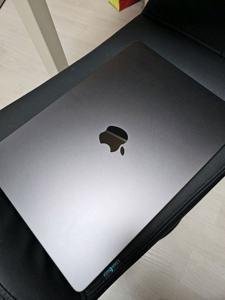 (애케플o) 맥북 M3프로 14인치 18g 1TB 판매 이미지