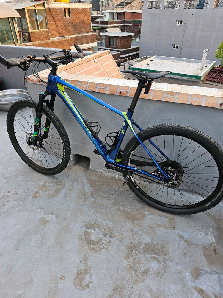 18년 메리다 빅세븐XT 카본 MTB 자전거 (17인치, 27.5휠) 이미지