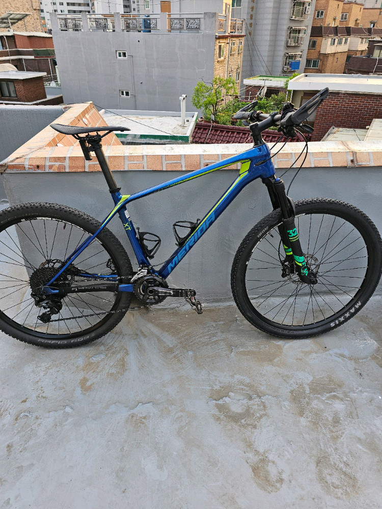 18년 메리다 빅세븐XT 카본 MTB 자전거 (17인치, 27.5휠) 이미지