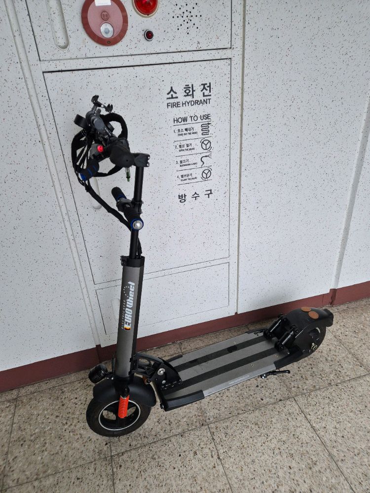 유로휠 fe1000r 전동킥보드 이미지