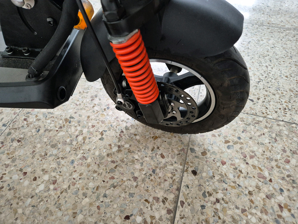 유로휠 fe1000r 전동킥보드 이미지