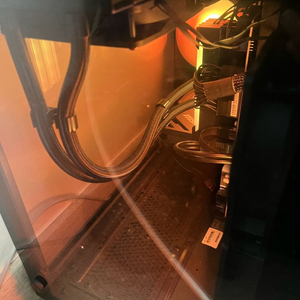 i7-13700F RTX 4060 Ti 64GB RAM 게이밍 PC 이미지