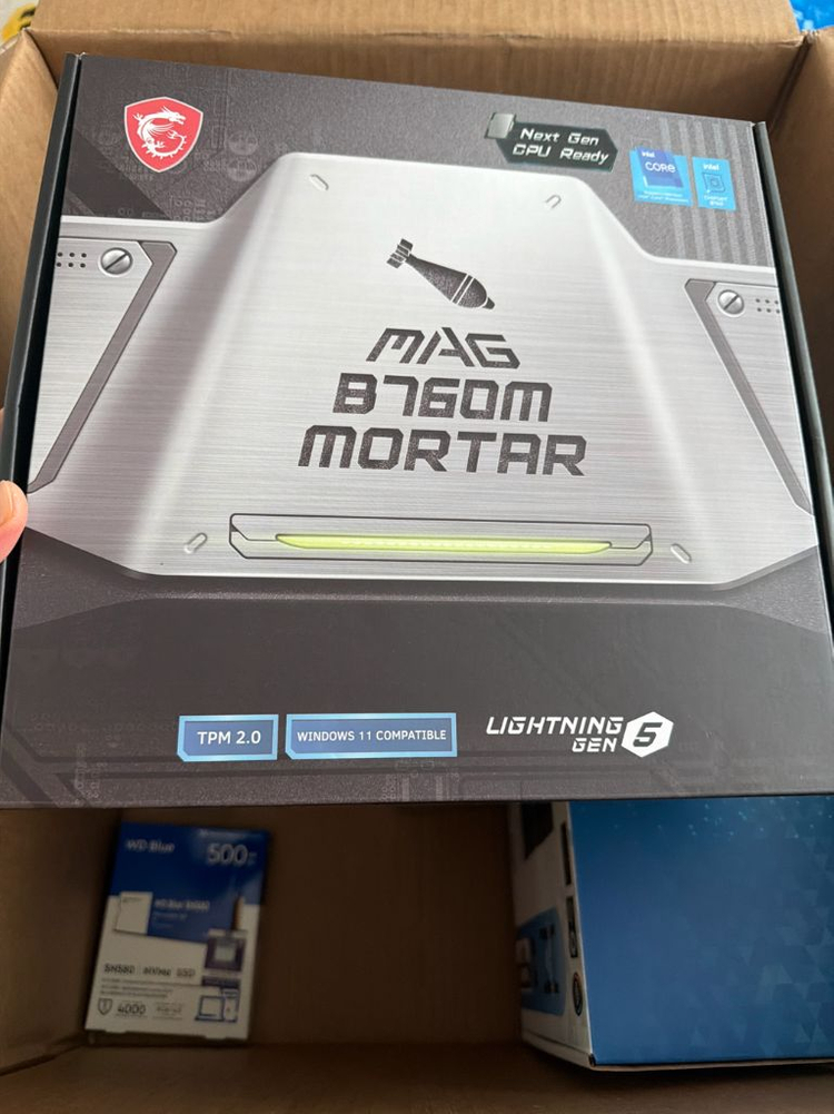 i7-13700F RTX 4060 Ti 64GB RAM 게이밍 PC 이미지
