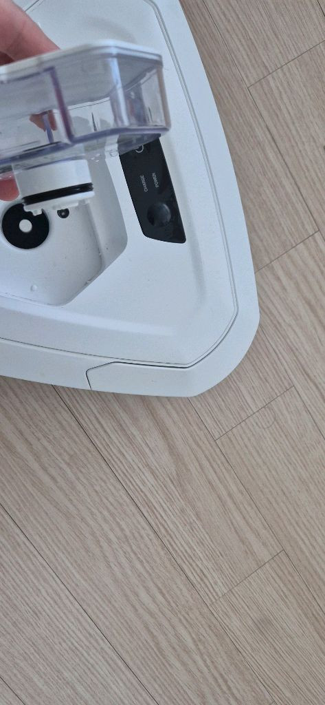 세라봇 물걸레전용 로봇청소기 이미지