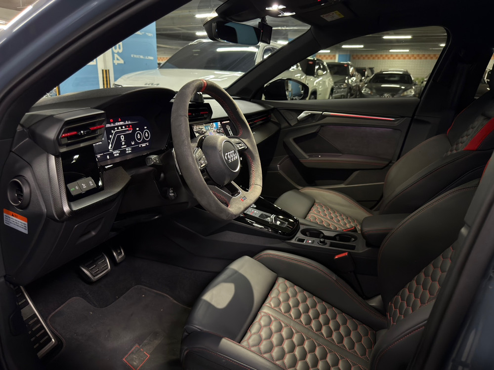 RS3(8Y) 2.5 TFSI 콰트로 이미지