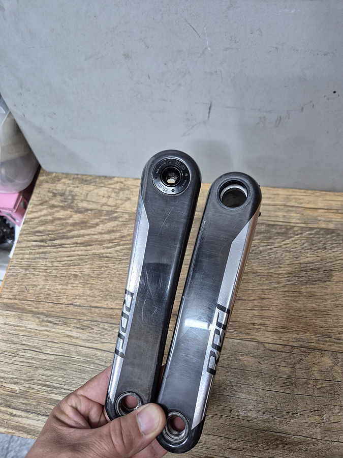 스램 레드 RED 172.5mm D1 DUB 크랭크암 8볼트 이미지
