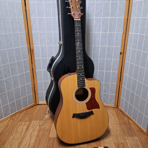 TAYLOR 110ce어쿠스틱 통기타 이미지