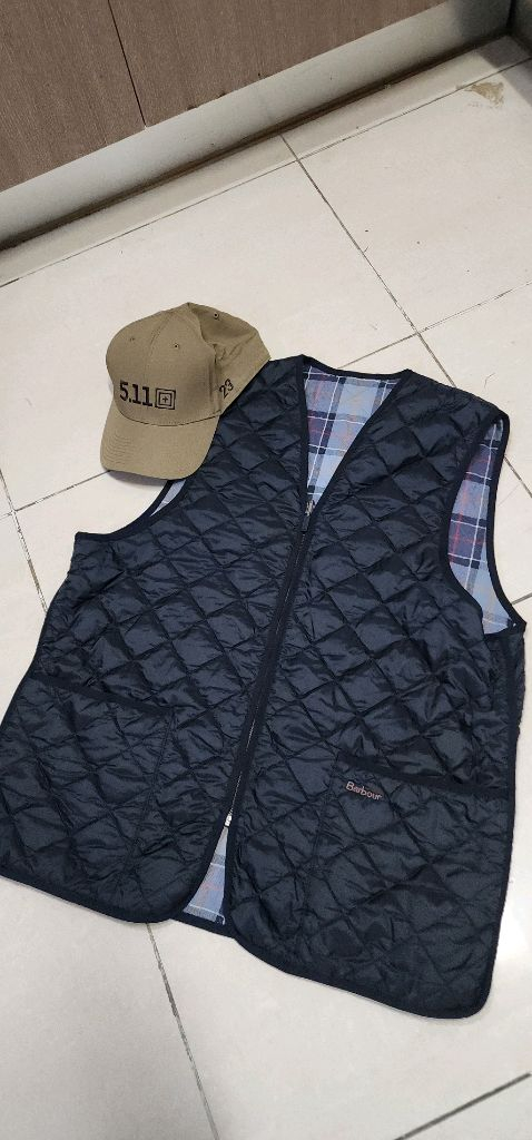바버 barbour 양면 퀼팅조끼 105 이미지