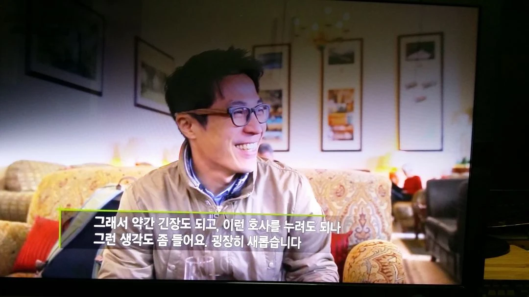 캠코더 ﻿히타치 HITACHI VM-E645LA﻿, 빔 프로젝트 NEC NP60, RD-805, TV 부품용 이미지