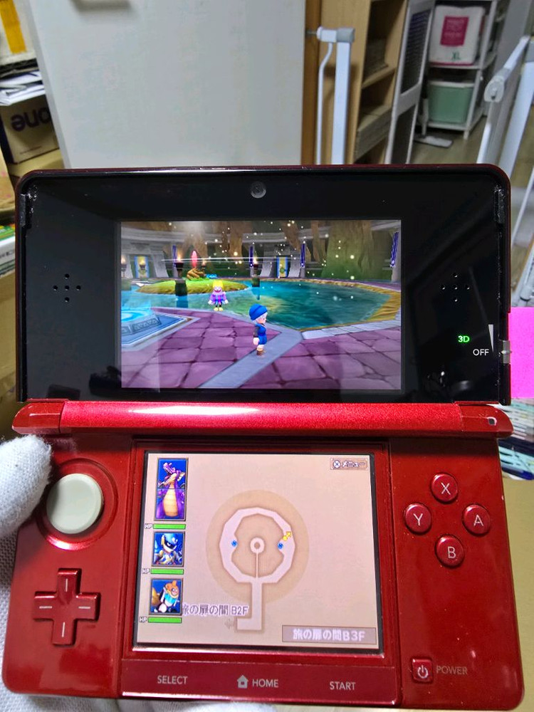 B+급 닌텐도 3DS 일본판 일판 SD건담 샤아 전용 에디션 한정판 이미지