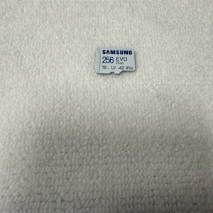 삼성 에보 256G 마이크로sd카드 팝니다 이미지