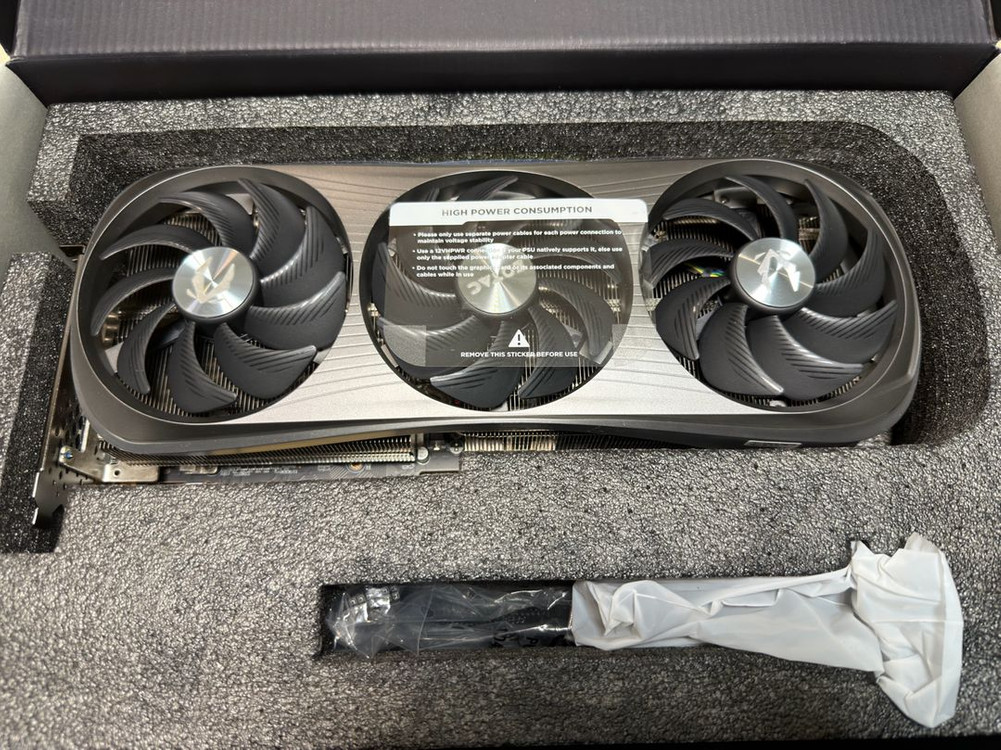 조텍 zotac RTX 4080 AIRO SUPER 16gb 그래픽카드 팝니다 (박풀) 이미지