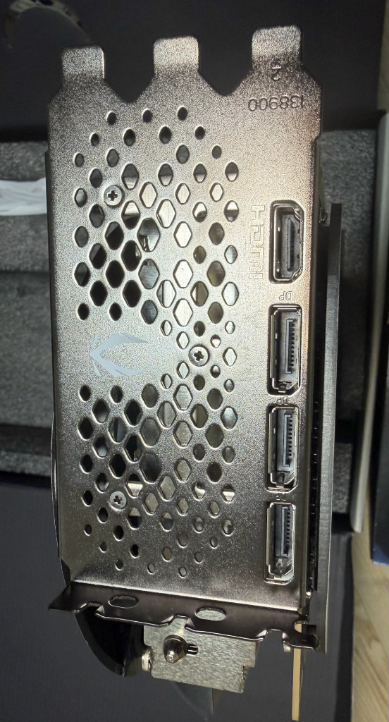 조텍 zotac RTX 4080 AIRO SUPER 16gb 그래픽카드 팝니다 (박풀) 이미지
