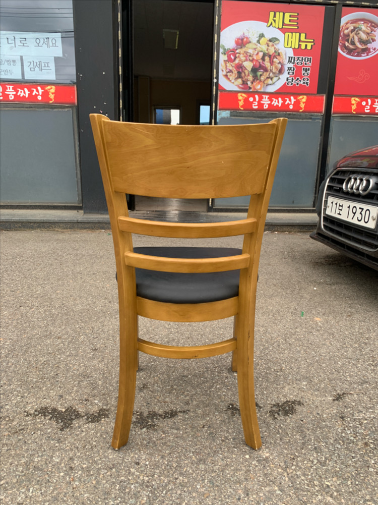 식당의자 술집의자 28개 이미지