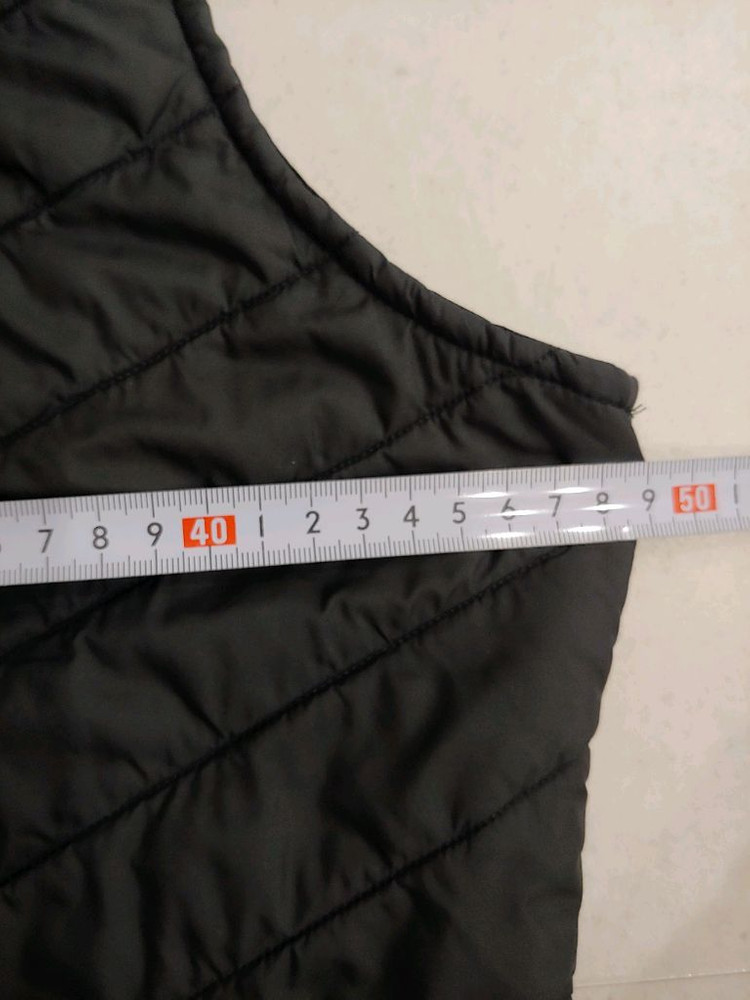 나이키 에어로레이어 러닝패딩조끼 이미지