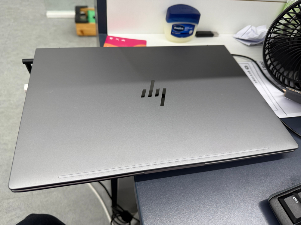 HP Zbook G11 이미지
