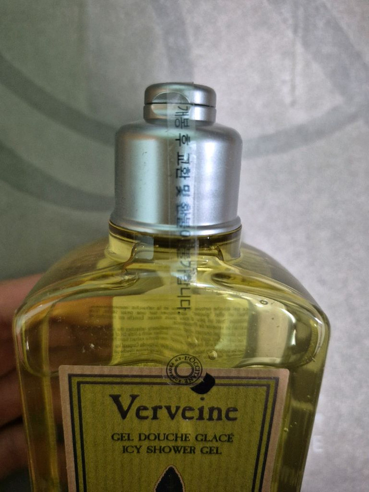록시땅 버베나 아이시 샤워젤250ml 새것 이미지